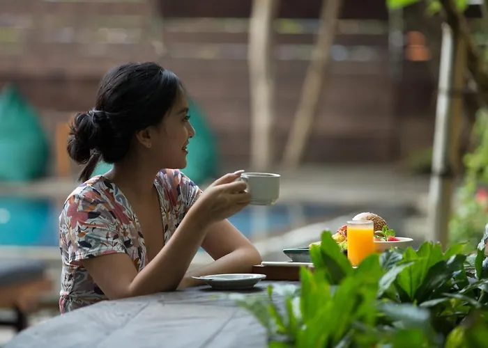 Grandmas Airport Hotel Kuta Lombok