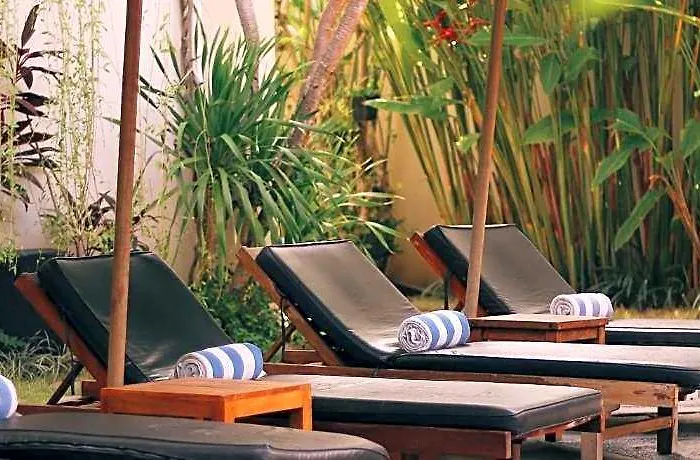 Hotel Grandmas Airport Kuta Lombok